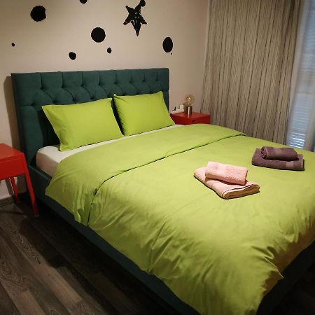 Cozy Apartment Near Metro Station Agia Marina Athene Buitenkant foto