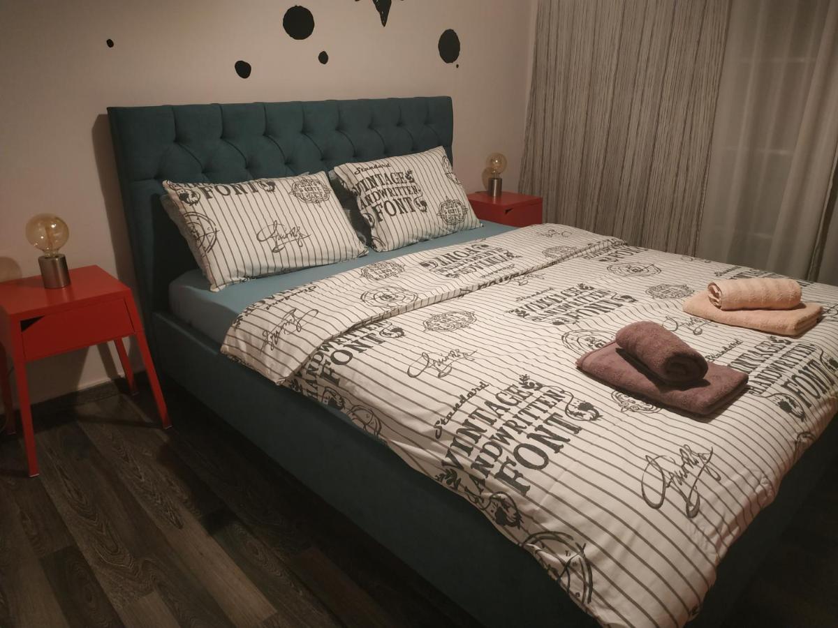 Cozy Apartment Near Metro Station Agia Marina Athene Buitenkant foto